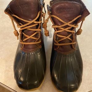 Sperry duck boots-brown